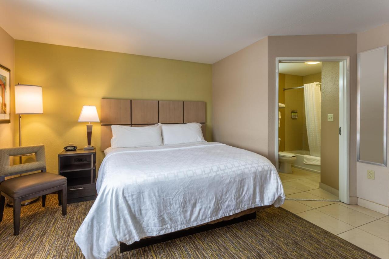 Candlewood Suites South Bend Airport, An Ihg Hotel Buitenkant foto