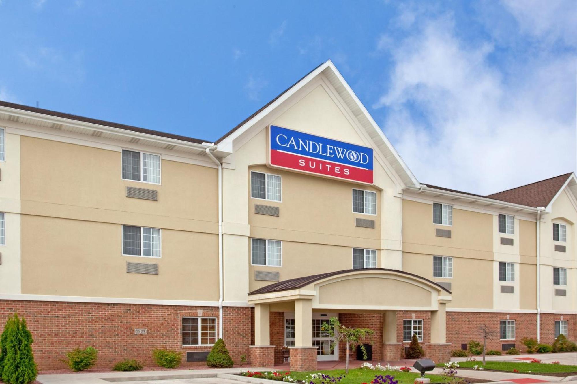 Candlewood Suites South Bend Airport, An Ihg Hotel Buitenkant foto